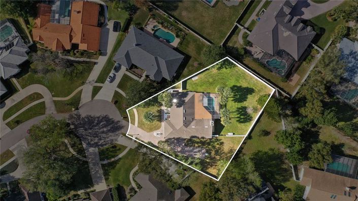 Image No.42-3 Bed Property for sale