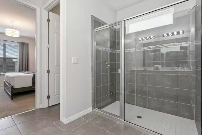 Image No.11-9 Bed Property for sale