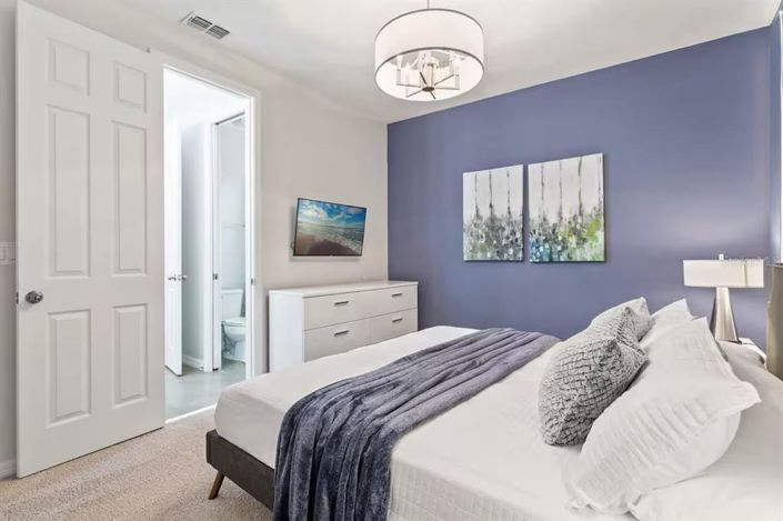 Image No.25-9 Bed Property for sale