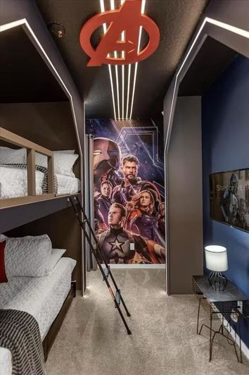 Image No.30-9 Bed Property for sale