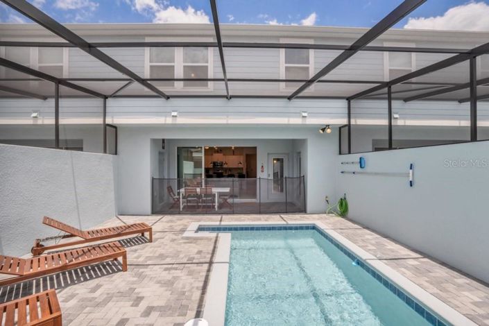 Image No.45-5 Bed Townhouse for sale