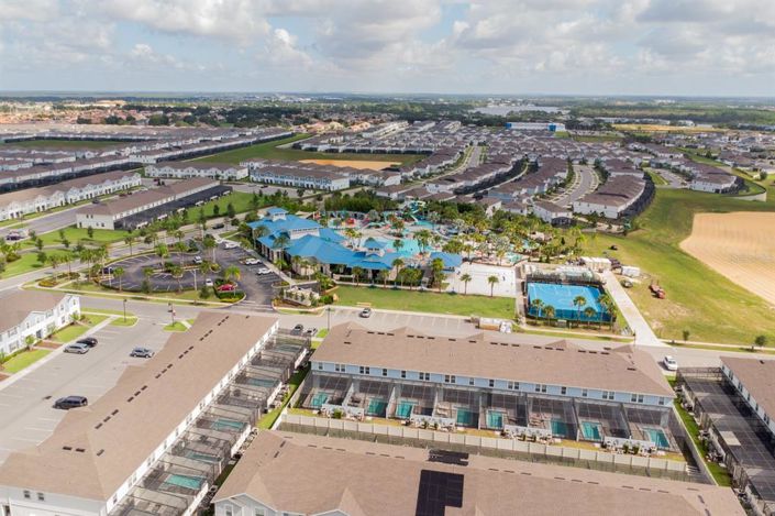 Image No.51-5 Bed Townhouse for sale