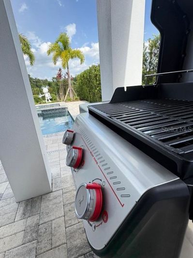 Image No.42-6 Bed Property for sale