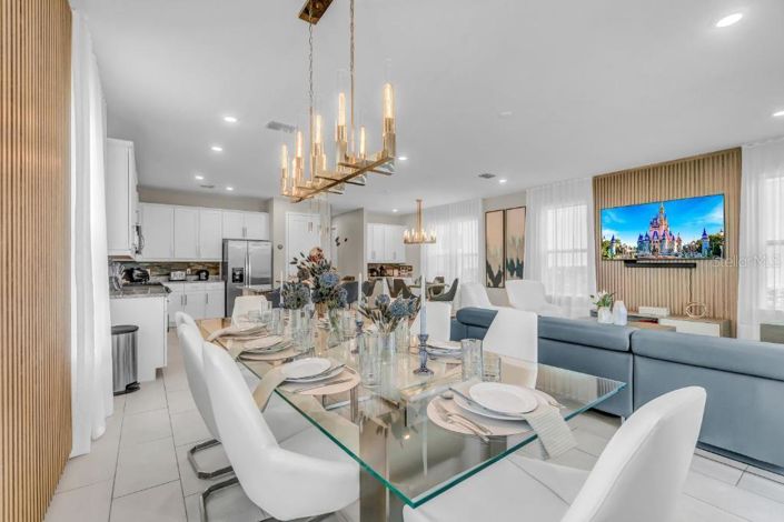 Image No.8-6 Bed Property for sale