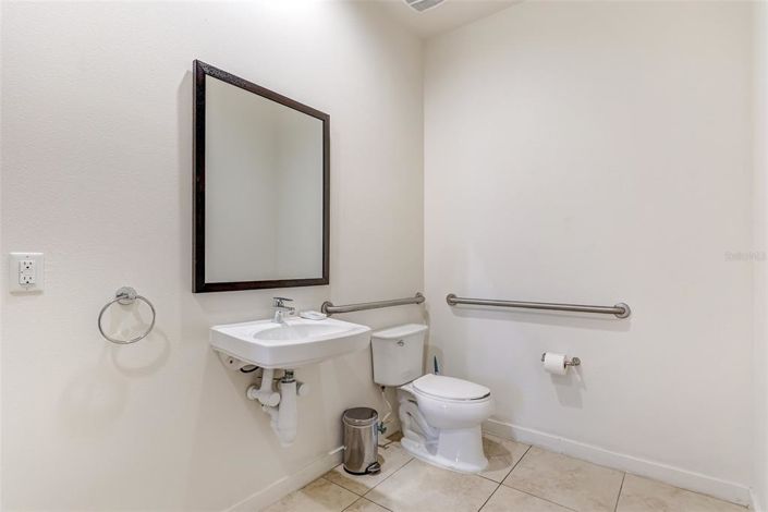 Image No.26-3 Bed Townhouse for sale