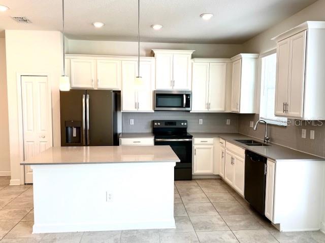 Image No.2-3 Bed Townhouse for sale