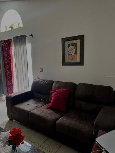 Image No.23-3 Bed Property for sale