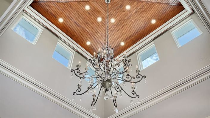 Image No.7-4 Bed Property for sale