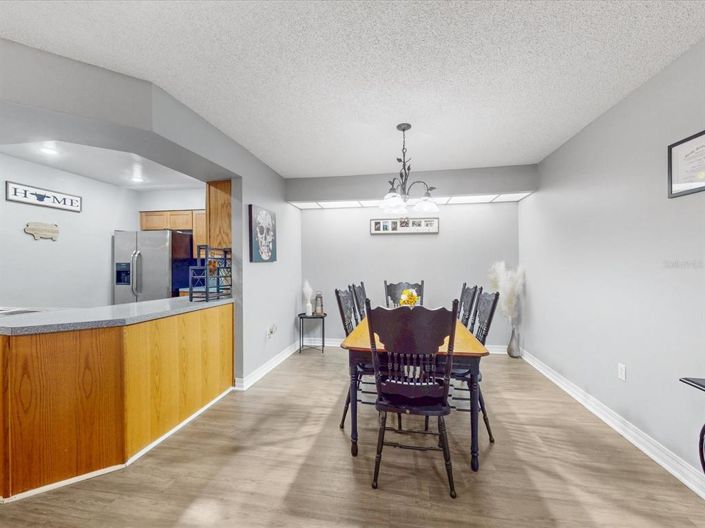 Image No.12-2 Bed Townhouse for sale