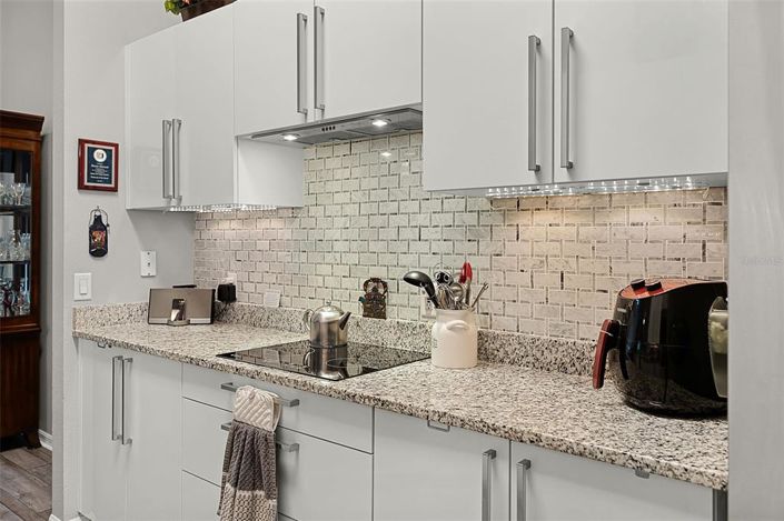 Image No.5-4 Bed Property for sale