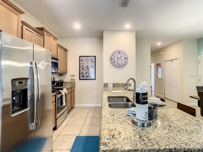 Image No.13-5 Bed Townhouse for sale