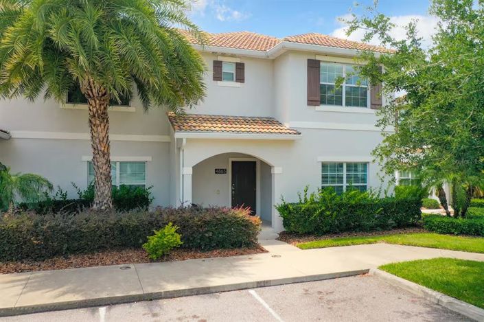 Image No.43-5 Bed Townhouse for sale