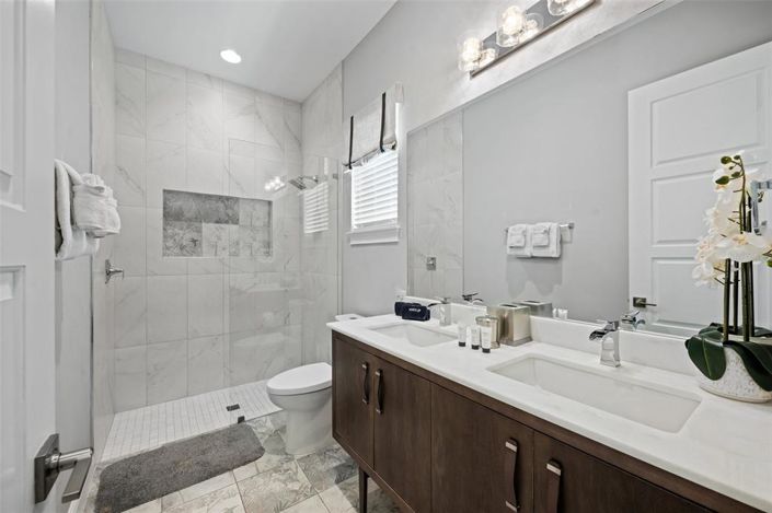 Image No.34-10 Bed Property for sale