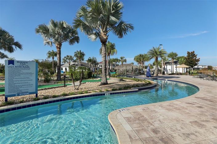 Image No.12-4 Bed Townhouse for sale