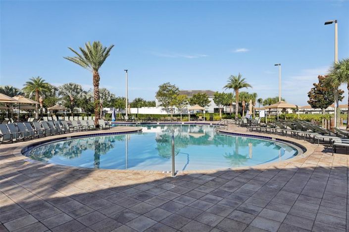 Image No.22-4 Bed Townhouse for sale