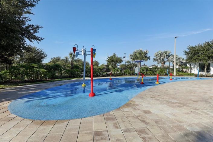 Image No.3-4 Bed Townhouse for sale