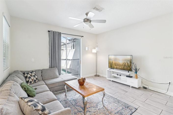 Image No.36-4 Bed Townhouse for sale