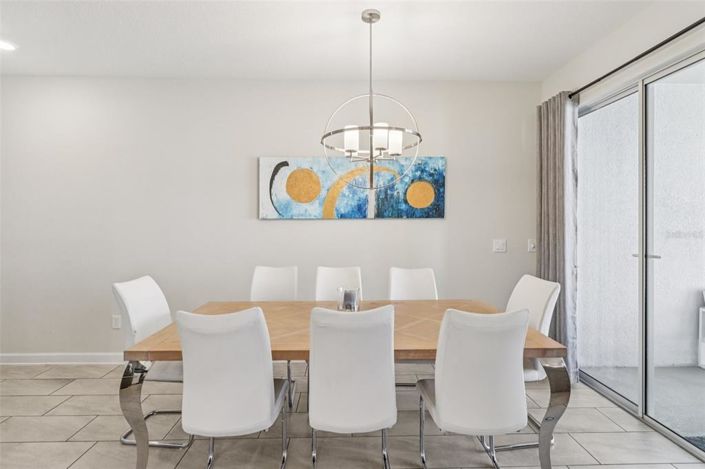 Image No.40-4 Bed Townhouse for sale