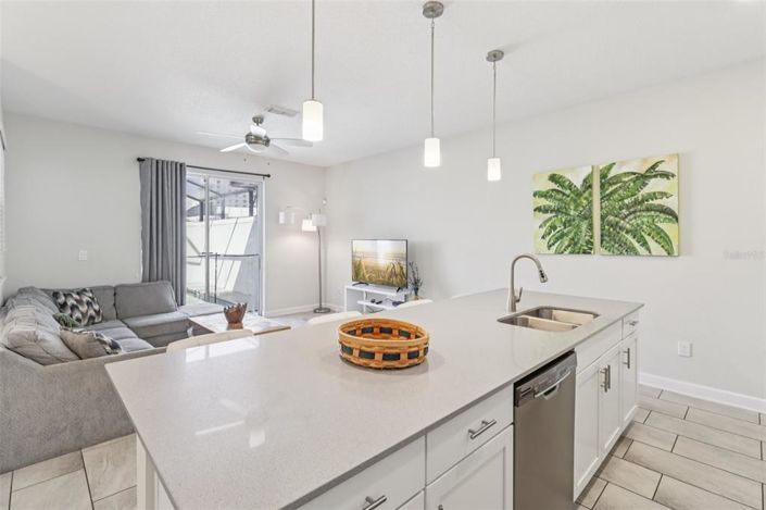 Image No.41-4 Bed Townhouse for sale