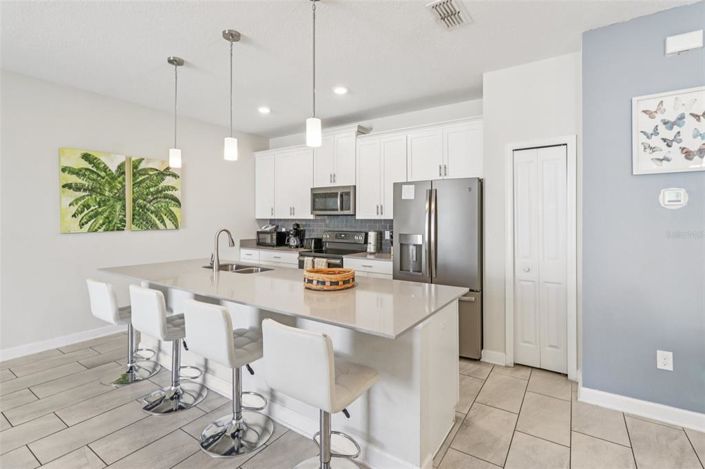 Image No.45-4 Bed Townhouse for sale