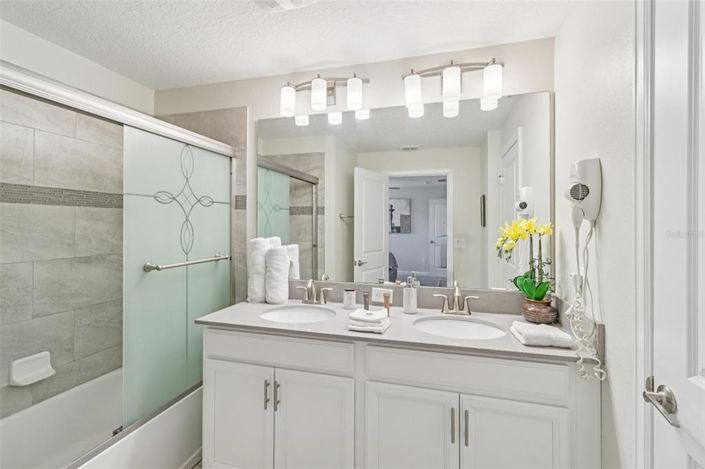 Image No.54-4 Bed Townhouse for sale