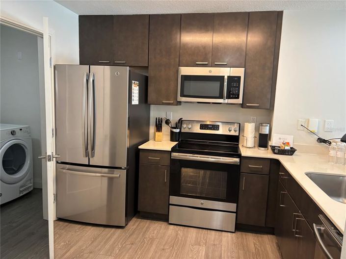 Image No.3-3 Bed Property for sale