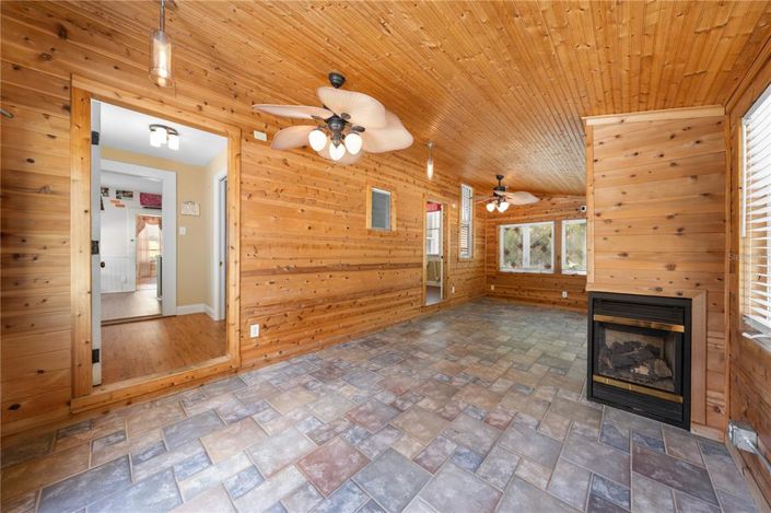 Image No.49-4 Bed Property for sale