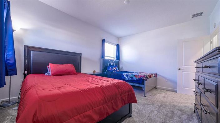 Image No.36-5 Bed Property for sale