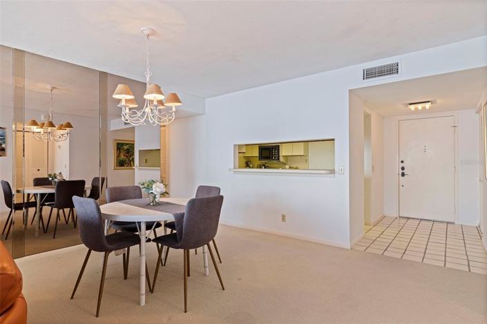 Image No.10-2 Bed Property for sale