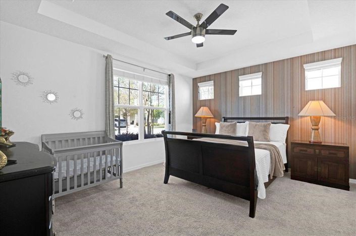 Image No.15-5 Bed Townhouse for sale