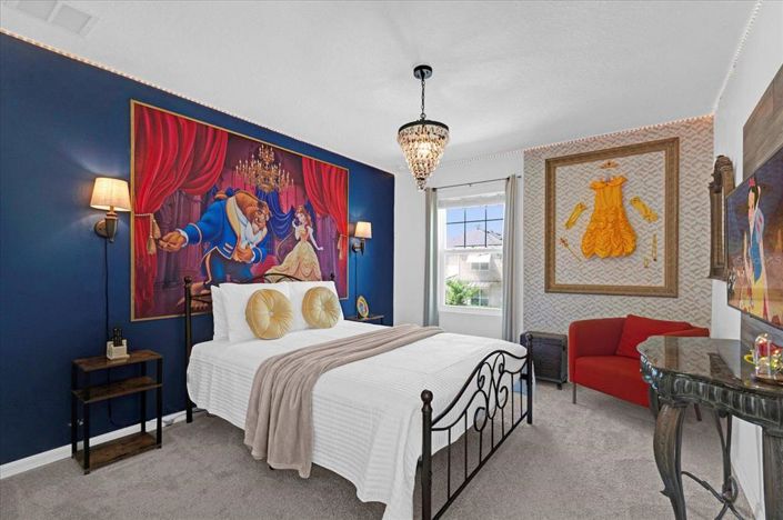 Image No.20-5 Bed Townhouse for sale