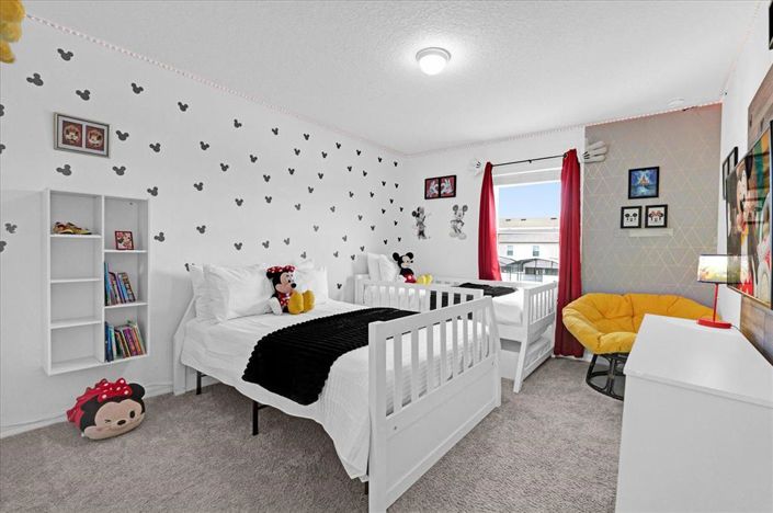 Image No.24-5 Bed Townhouse for sale