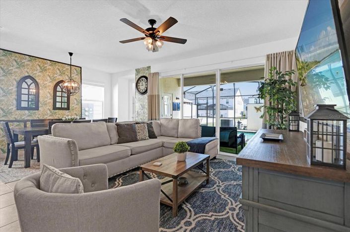 Image No.4-5 Bed Townhouse for sale