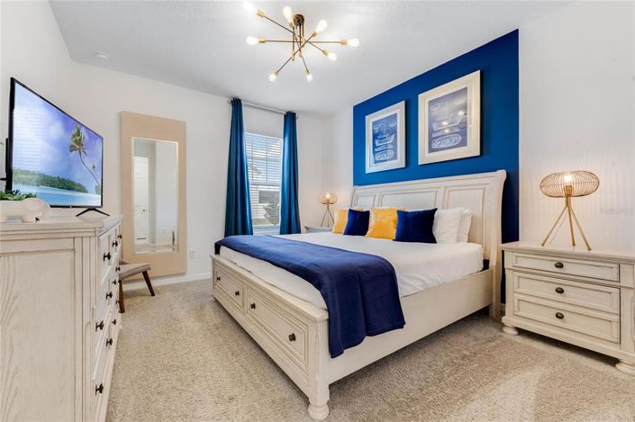 Image No.16-7 Bed Property for sale