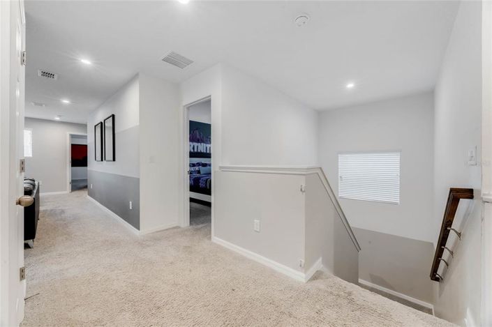 Image No.28-7 Bed Property for sale