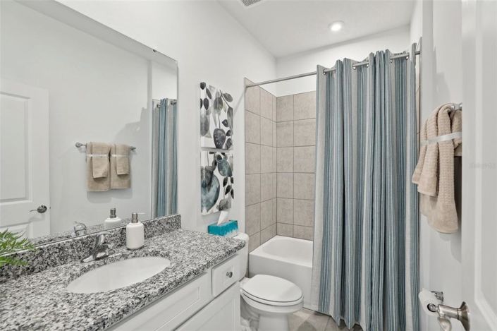 Image No.14-3 Bed Property for sale