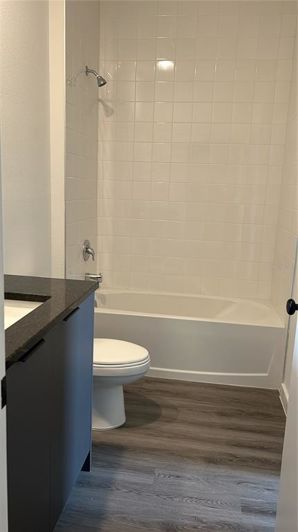 Image No.11-3 Bed Townhouse for sale