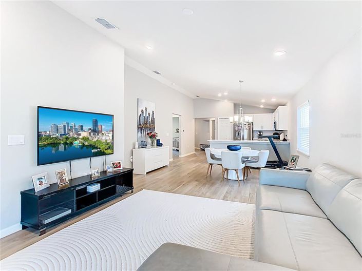 Image No.22-3 Bed Property for sale