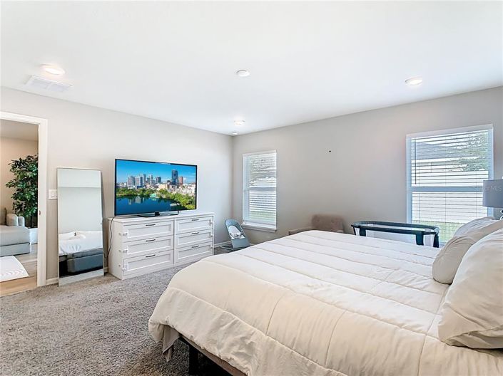 Image No.23-3 Bed Property for sale