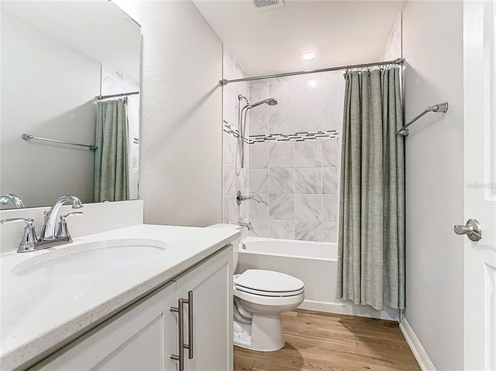 Image No.38-3 Bed Property for sale