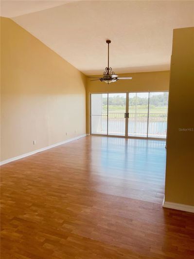 Image No.28-3 Bed Property for sale