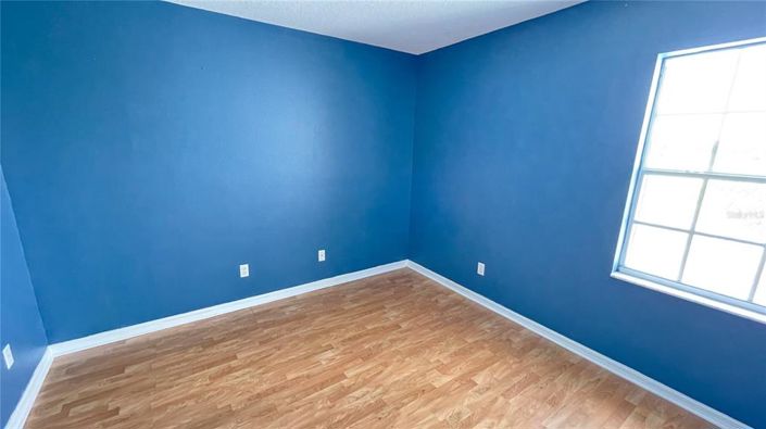 Image No.6-3 Bed Property for sale