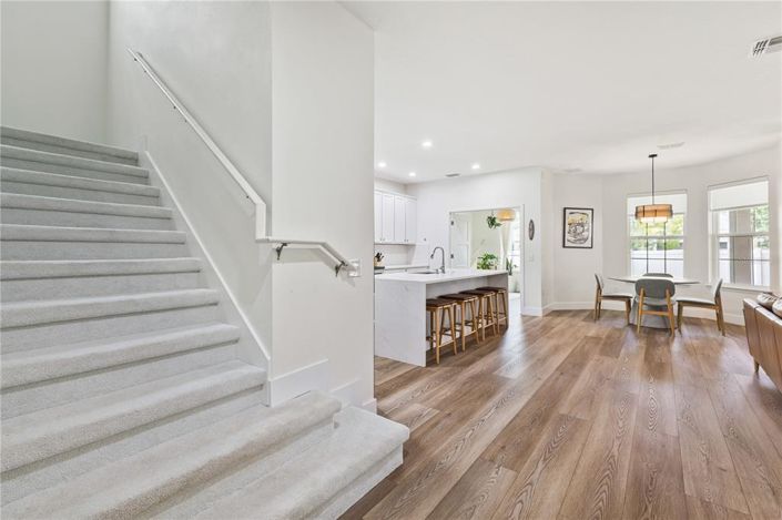 Image No.10-4 Bed Property for sale