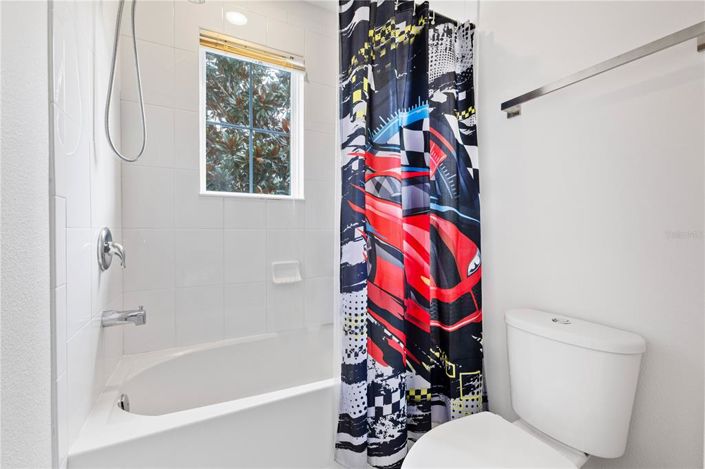 Image No.24-4 Bed Property for sale