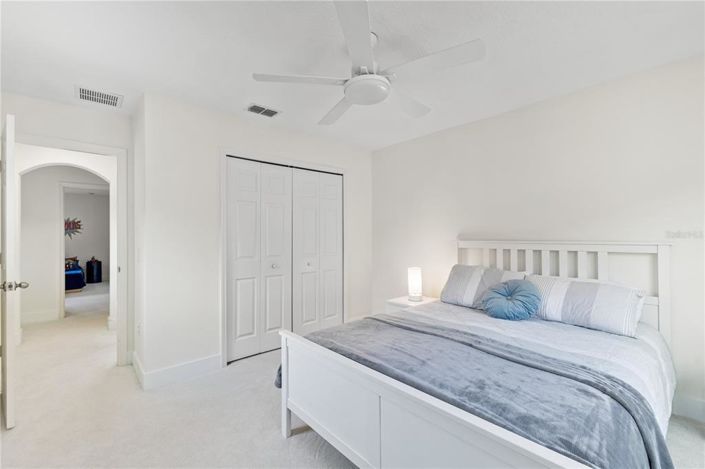 Image No.36-4 Bed Property for sale