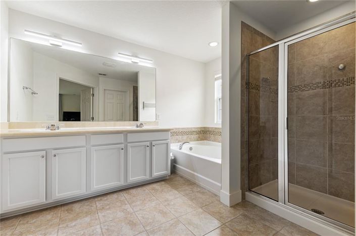 Image No.38-4 Bed Property for sale