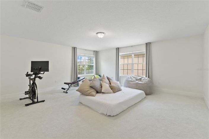 Image No.47-4 Bed Property for sale