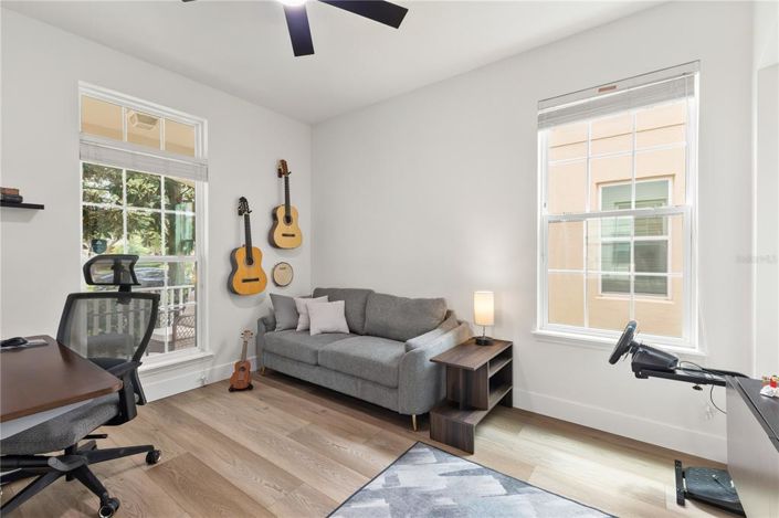 Image No.49-4 Bed Property for sale