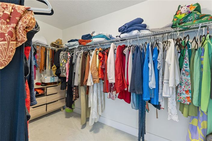 Image No.54-4 Bed Property for sale