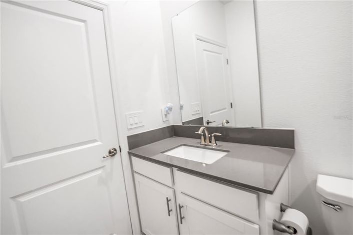 Image No.26-4 Bed Property for sale